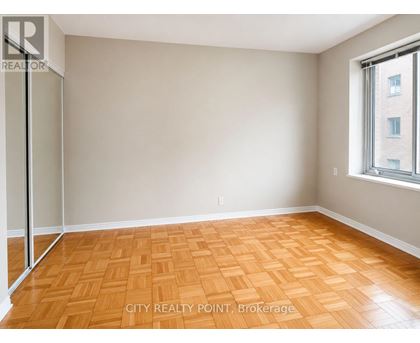 209 - 990 AVENUE ROAD 2 Beds Apartment, Condo, Home for Rent - Photo gallery 5