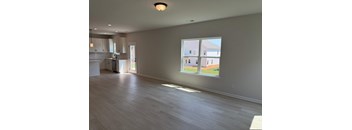 4/2.5 2372 sqft
