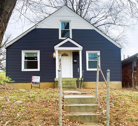4170 Hazelwood Ave 2 Beds Apartment for Rent
