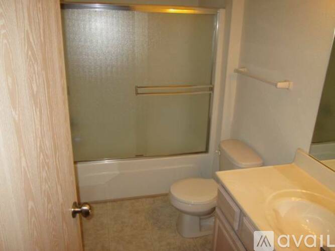 2929 S Harvard Ave 3 Beds Apartment for Rent - Photo gallery 5
