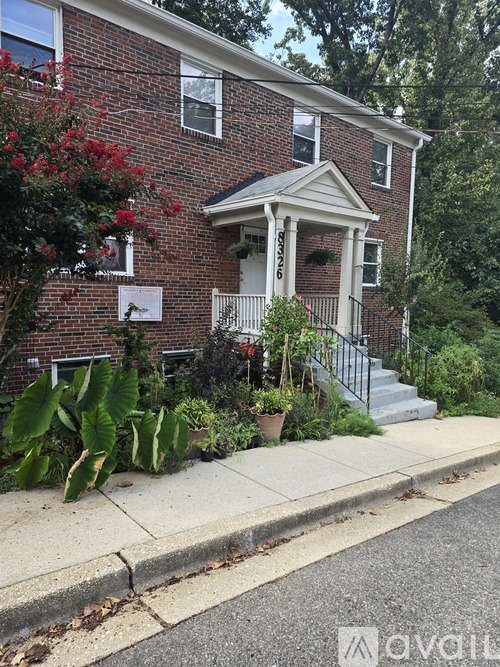 8326 Roanoke Avenue 1 Apartment for Rent - Photo gallery 4
