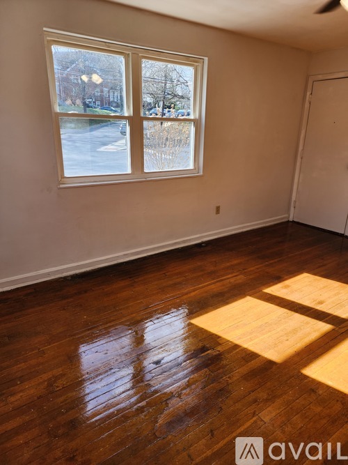 8326 Roanoke Avenue 1 Apartment for Rent - Photo gallery 5