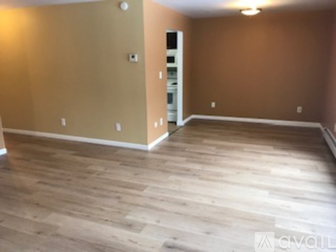915 7th Ave 1 Apartment for Rent - Photo gallery 4