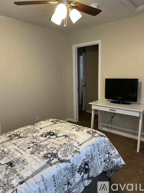 8698 Ethan Aley 3 Beds Single Family Home for Rent - Photo gallery 4
