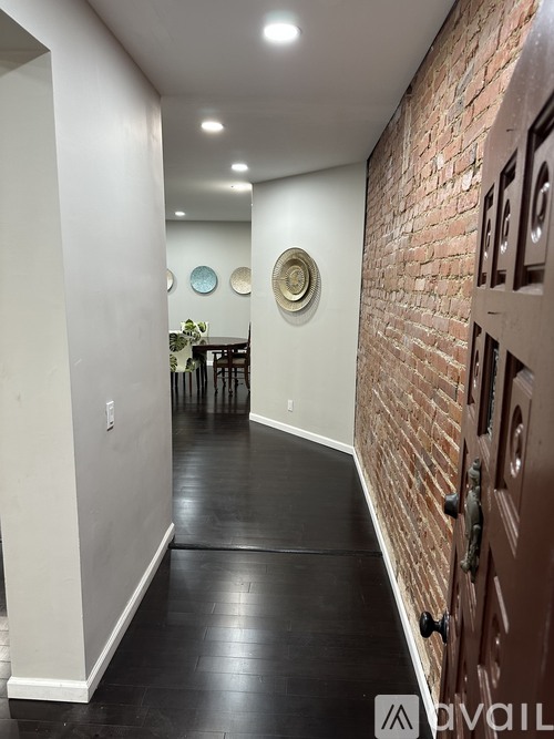 38 Rhode Island Avenue Northwest 6 Beds Single Family Home for Rent - Photo gallery 1