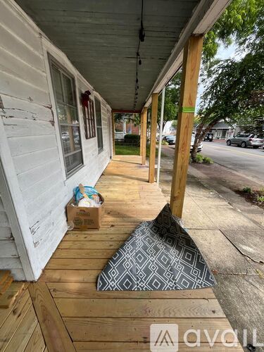 605 Main St 4 Beds Single Family Home for Rent - Photo gallery 5