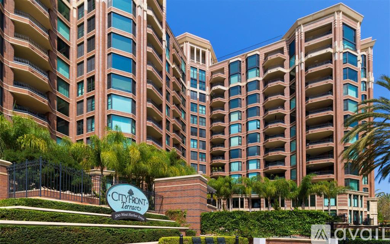 500 West Harbor Drive 3 Beds Condo for Rent - Photo gallery 2