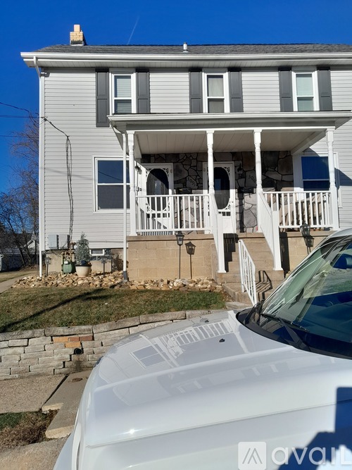 309 Anderson Avenue 2 Beds Apartment for Rent - Photo gallery 1