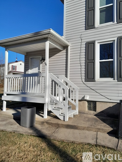 309 Anderson Avenue 2 Beds Apartment for Rent - Photo gallery 2