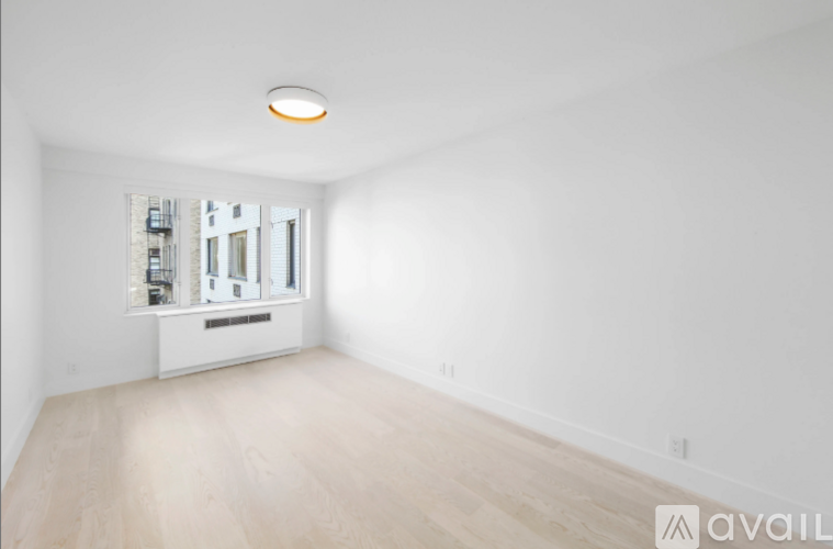 926 Park Ave 3 Beds Apartment for Rent - Photo gallery 4