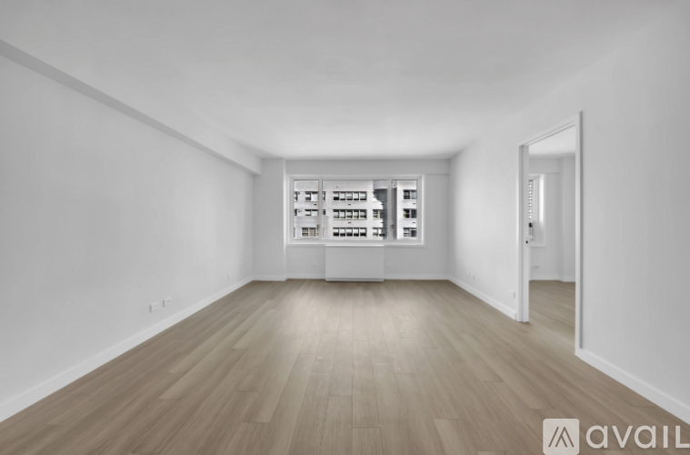 162 E 66th St 3 Beds Apartment for Rent - Photo gallery 3