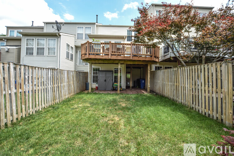 109 Shirley Square Southeast 3 Beds Townhouse for Rent - Photo gallery 2