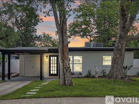 1711 White Avenue 2 Beds Apartment for Rent