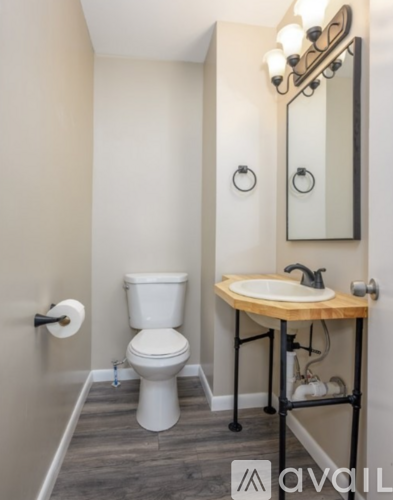 308 E Park Blvd 3 Beds Single Family Home for Rent - Photo gallery 3