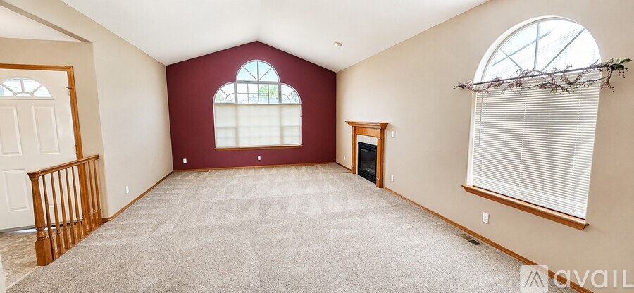 3015 N Slice 3 Beds Single Family Home for Rent - Photo gallery 2