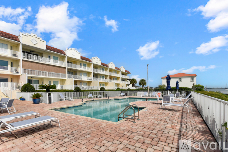 159 Marine St 2 Beds Condo for Rent - Photo gallery 3