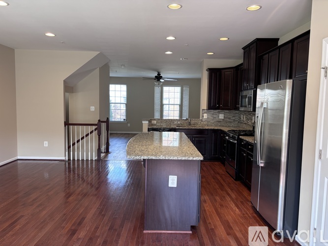 2607 Fiat Drive 3 Beds Townhouse, Single Family Home for Rent - Photo gallery 2