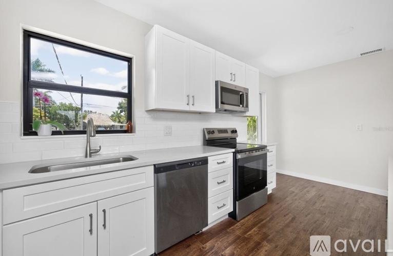 410 West Grace Street 3 Beds Single Family Home for Rent - Photo gallery 2