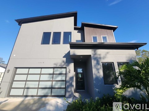 3615 Anderson Ave 4 Beds Apartment for Rent