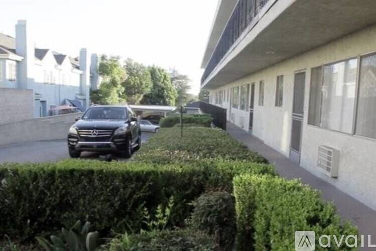 13242 Cullen Street 2 Beds Apartment for Rent - Photo gallery 2
