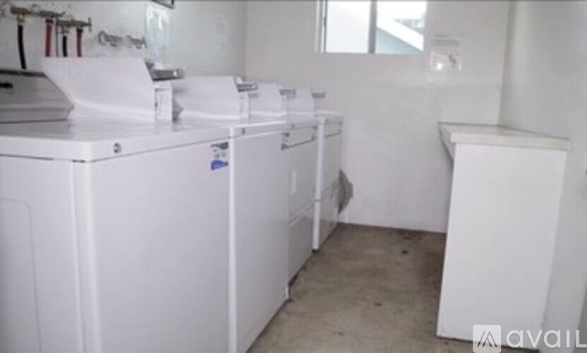 13242 Cullen Street 2 Beds Apartment for Rent - Photo gallery 5