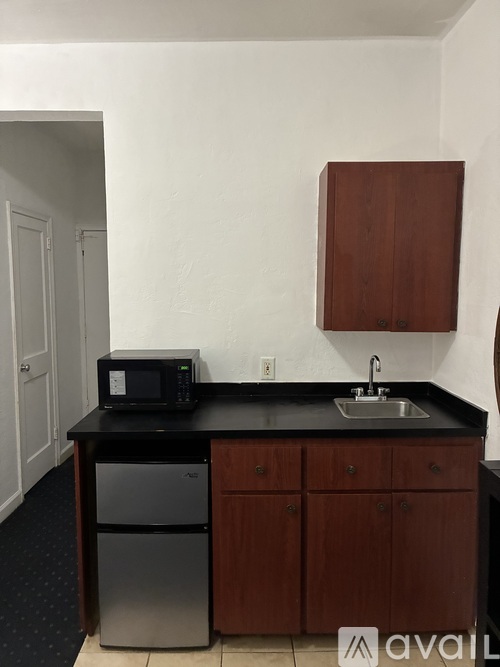 6300 Collins Avenue 1 Apartment for Rent - Photo gallery 5