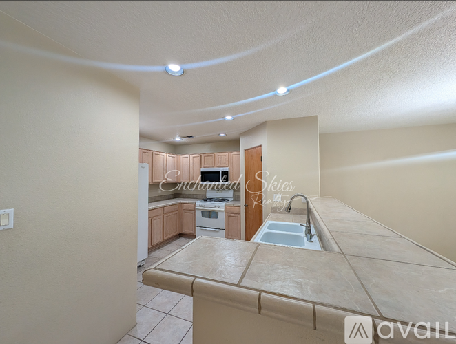 7224 Via Contenta NE 3 Beds Single Family Home for Rent - Photo gallery 5