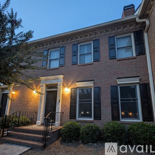 276 Windsor Parkway 2 Beds Single Family Home for Rent - Photo gallery 1