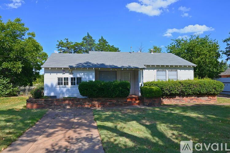 1113 Harlan Ave 2 Beds Single Family Home for Rent - Photo gallery 1