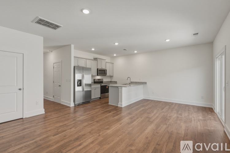 254 Jace Wy 3 Beds Townhouse, Single Family Home for Rent - Photo gallery 2