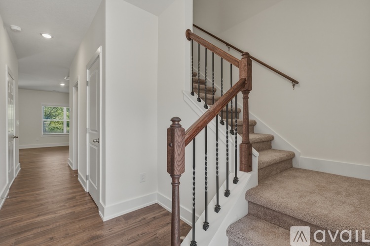 254 Jace Wy 3 Beds Townhouse, Single Family Home for Rent - Photo gallery 4