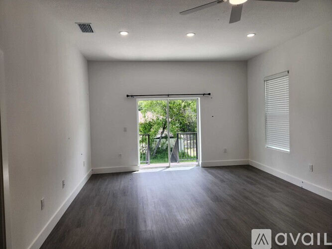 309 Lakewood Ln 3 Beds Single Family Home for Rent - Photo gallery 4