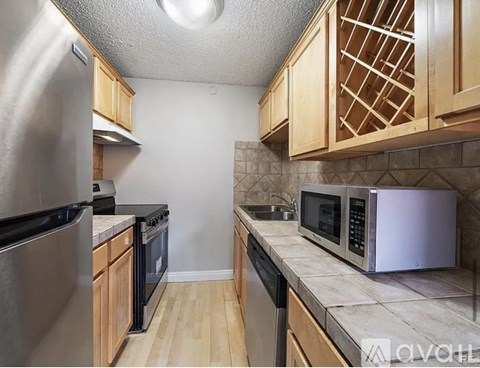1267 Lafayette Street 2 Beds Apartment for Rent