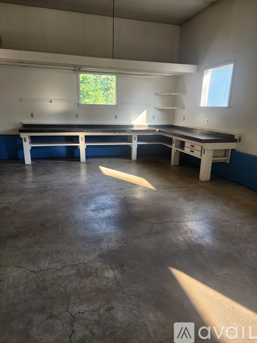435 Four Mile Wy Studio Single Family Home for Rent - Photo gallery 2