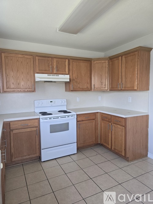 1708 Red Oak Ct 3 Beds Single Family Home for Rent - Photo gallery 2