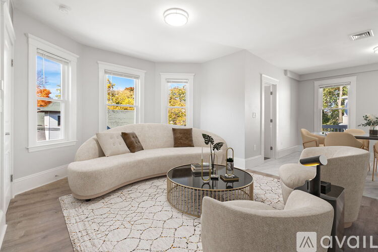 517 Washington St 3 Beds Apartment for Rent - Photo gallery 1