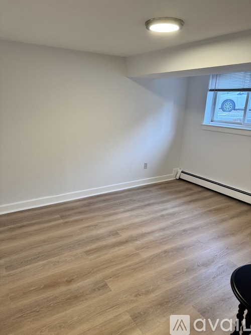 61 Selkirk Rd 2 Beds Apartment for Rent - Photo gallery 1