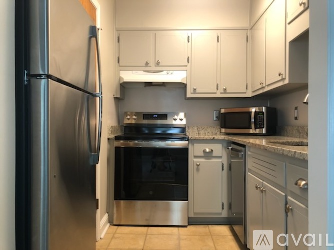 759 Houston Mill Road Northeast 1 Condo for Rent - Photo gallery 4