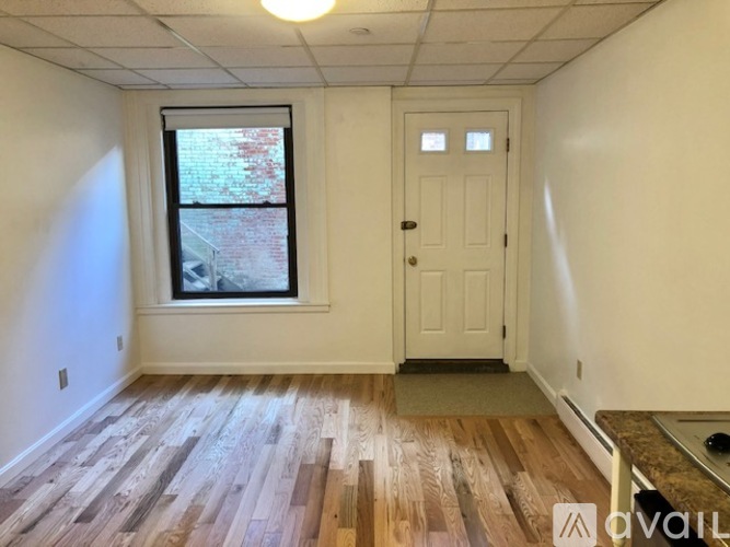 405 Beacon St Studio Apartment for Rent - Photo gallery 2