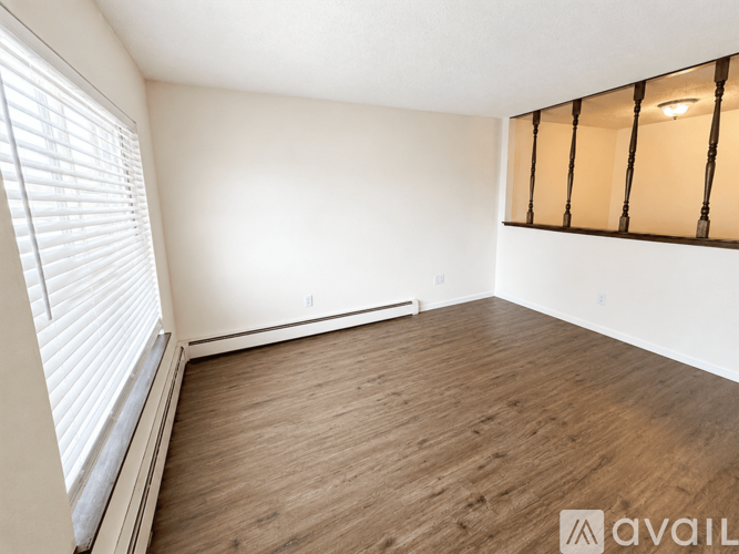 12650 W Grand River Ave 2 Beds Apartment for Rent - Photo gallery 4