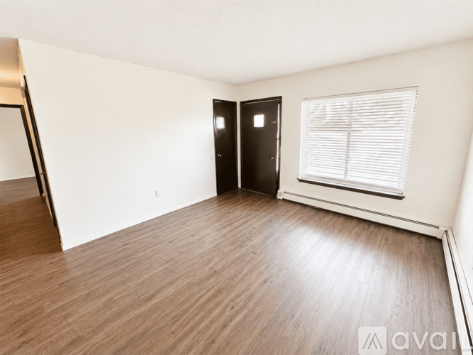 12650 W Grand River Ave 2 Beds Apartment for Rent - Photo gallery 5