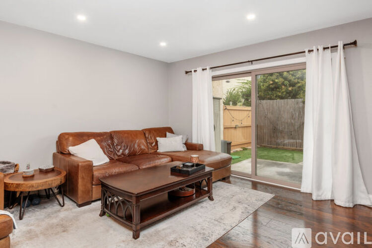 6821 Alvarado Road 3 Beds Townhouse for Rent - Photo gallery 3