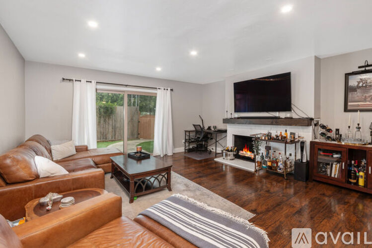 6821 Alvarado Road 3 Beds Townhouse for Rent - Photo gallery 5