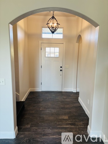 2705 Kathleens Crossing 5 Beds Single Family Home for Rent - Photo gallery 3