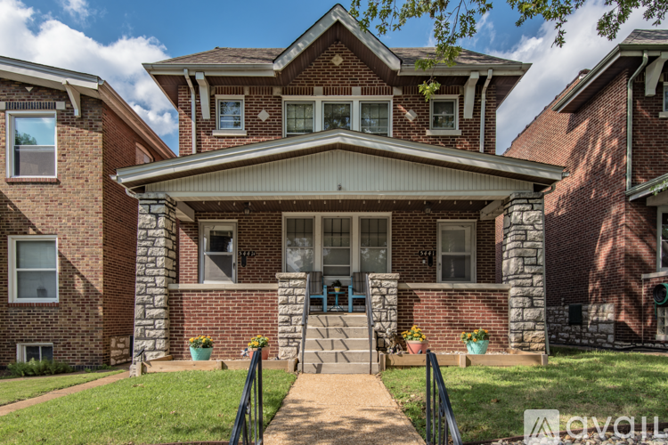 5441 Lisette Avenue 2 Beds Apartment for Rent - Photo gallery 1