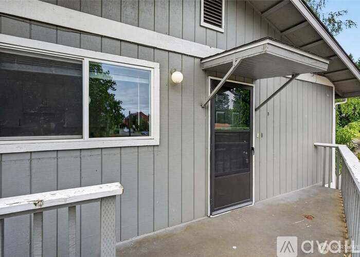 475 Houser Way S 2 Beds Apartment for Rent - Photo gallery 4
