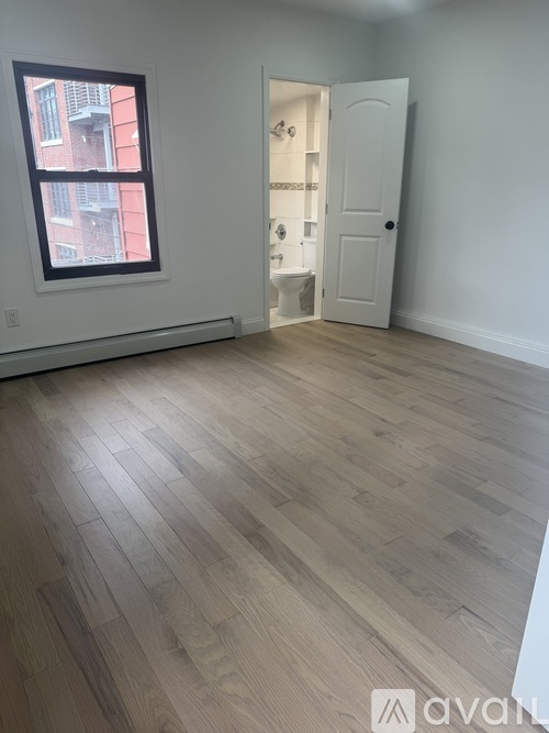 125 Ainslie Street 2 Beds Apartment for Rent - Photo gallery 2