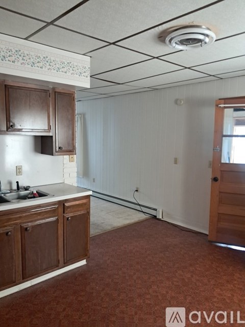 253 Hudson Avenue 2 Beds Apartment for Rent