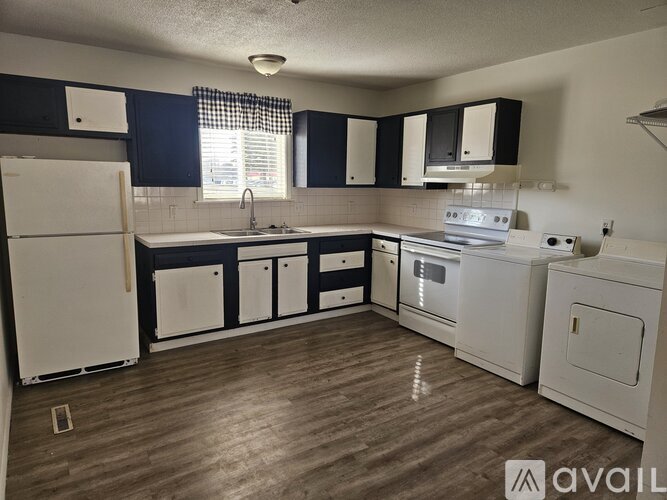 614 South Mill Street 2 Beds Townhouse for Rent - Photo gallery 2