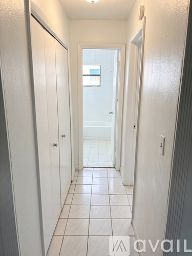 915 Jefferson Avenue 1 Apartment for Rent - Photo gallery 5